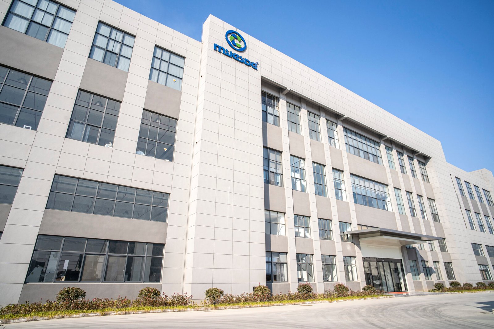 1776060058622825.jpg 1776060058622825.jpg